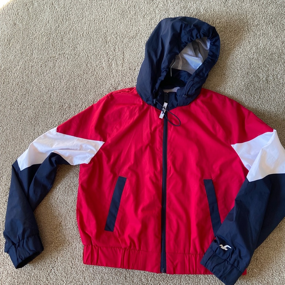 Hollister Jacket Womens size: S 

Full Zip Hooded Coat Ladies w Logo